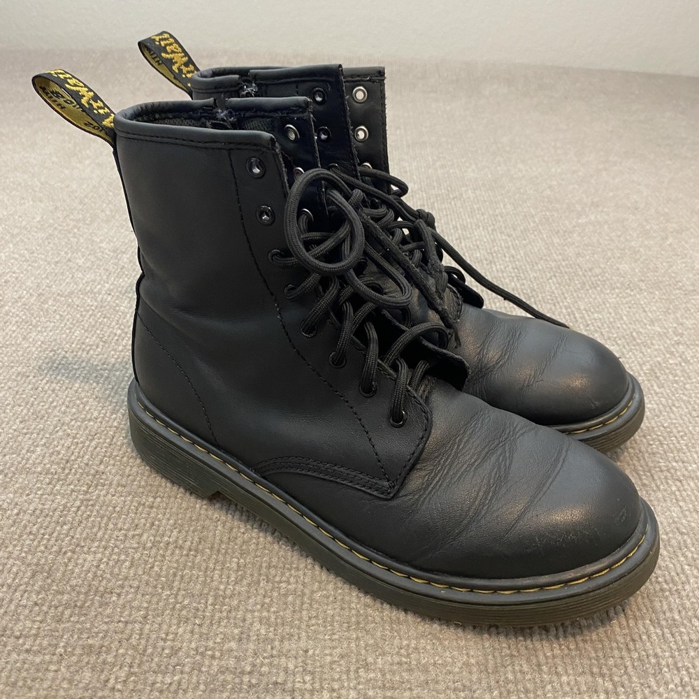 Dr. Martens 1460 Boots Womens Size 7 Black Leather Ankle Combat Zip Lace Up